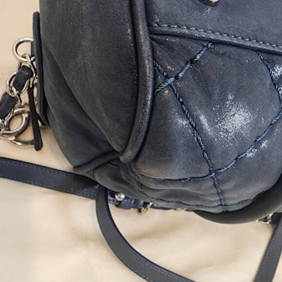 Chanel 2012 Iridescent Relax CC Bowling Bag/Baby duffle. Beautiful - Picture 13 of 16